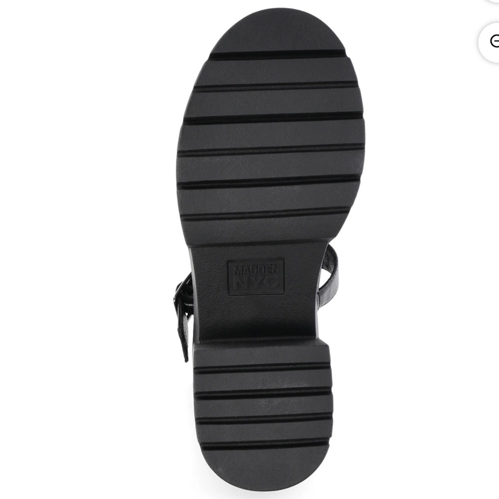 Madden NYC Women's Lug Maryjane Shoes - Picture 4 of 5